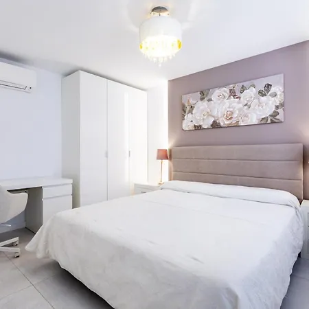 בית נופש Luxury Del Duque Renovated *