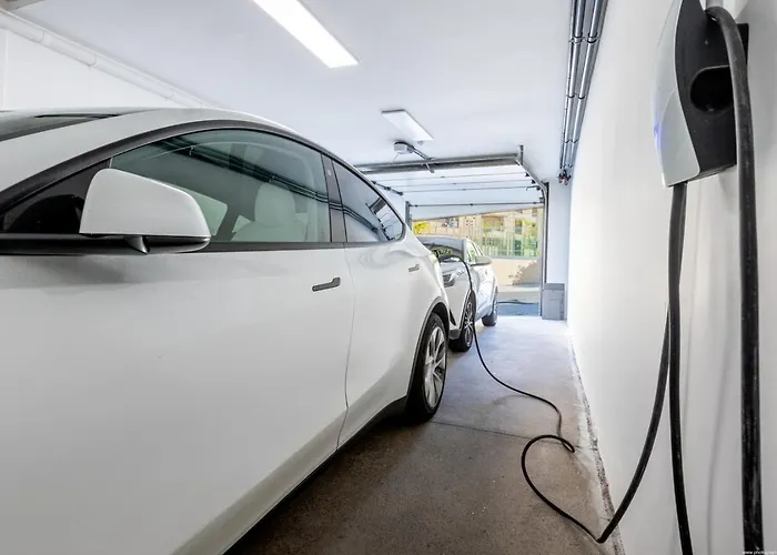 Holiday home Luxury Del Duque Renovated